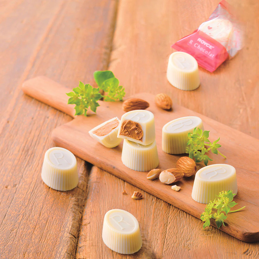 COMING SOON: ROYCE' R Chocolat "White Gianduja"